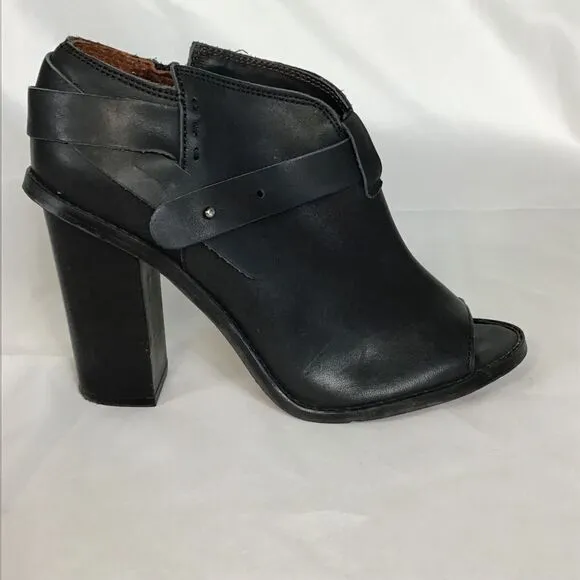 Anthropologie SixtySeven Women Peep Toe Leather Bootie Sz. 9.5 Black Trendy Y2K