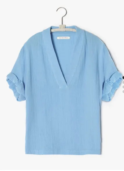 Avery Top