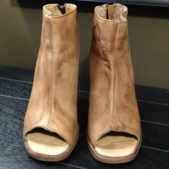Bed Stu Onset Peep Toe Driftwood Vintage Distressed Leather Ankle Bootie 9.5