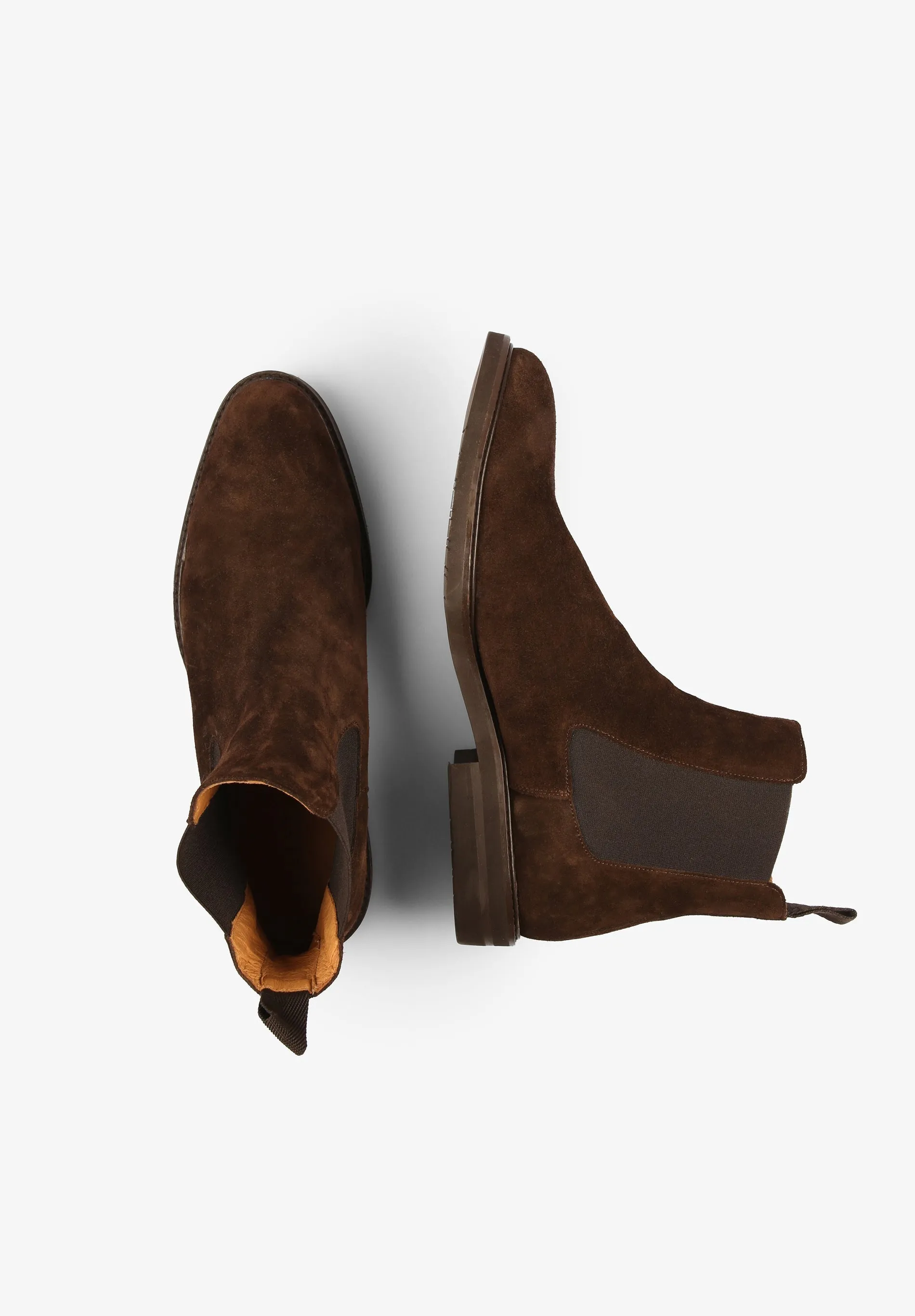 BOTAS CHELSEA EM CAMURÇA