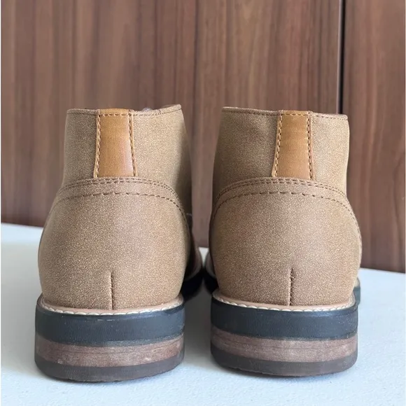 BRAND NEW - Hawker Rye Hirema Classic Chukka Men’s Shoe size 8
