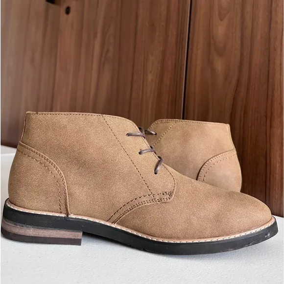 BRAND NEW - Hawker Rye Hirema Classic Chukka Men’s Shoe size 8