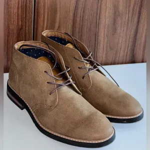 BRAND NEW - Hawker Rye Hirema Classic Chukka Men’s Shoe size 8