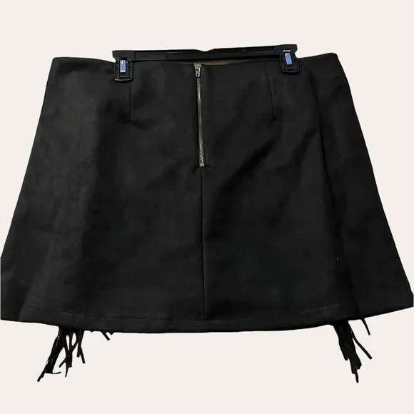 C&amp;v Chelsea &amp; Violet Suede Fringe Mini Skirt in Black