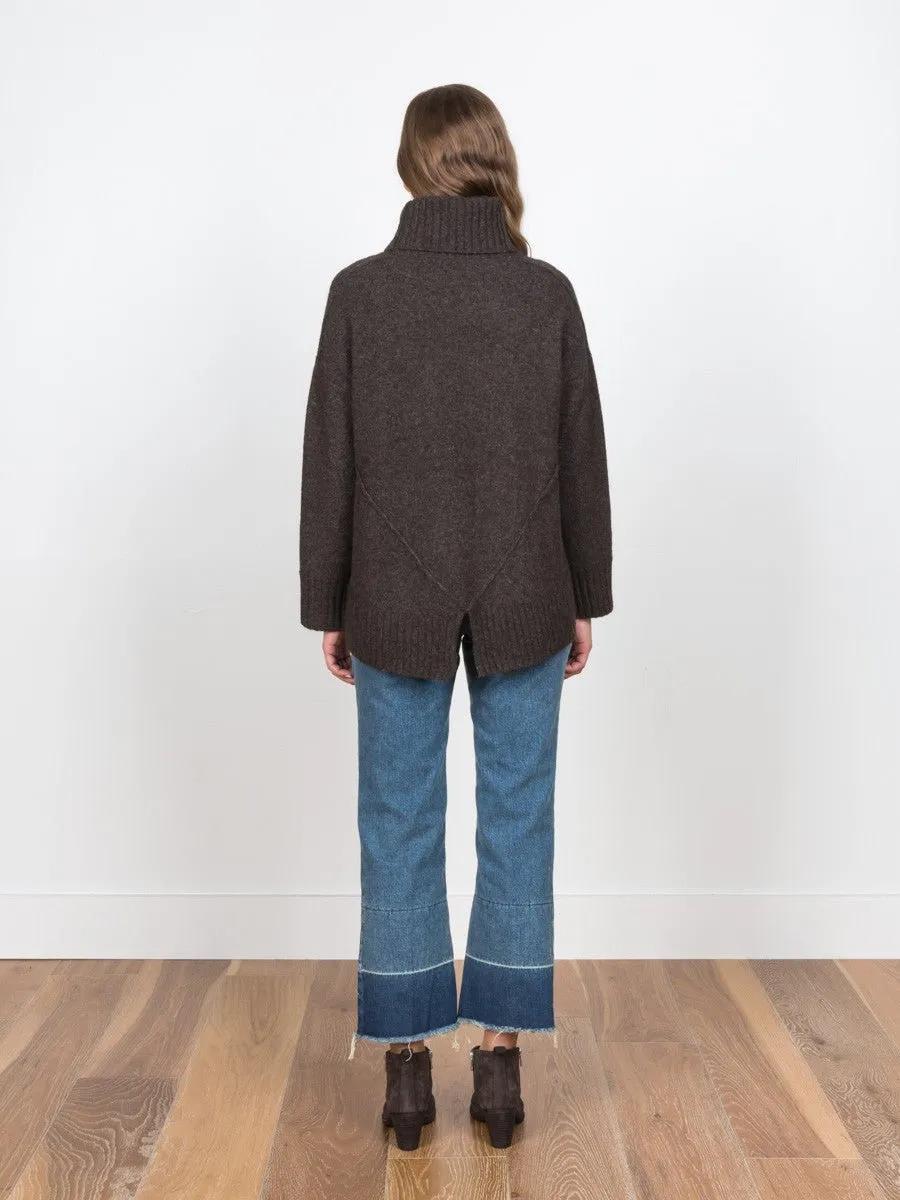 carrie pullover