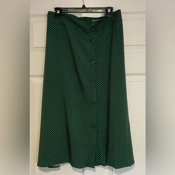 Chelsea 28 Print Midi Skirt Medium Green Eden Dots. Size Medium.
