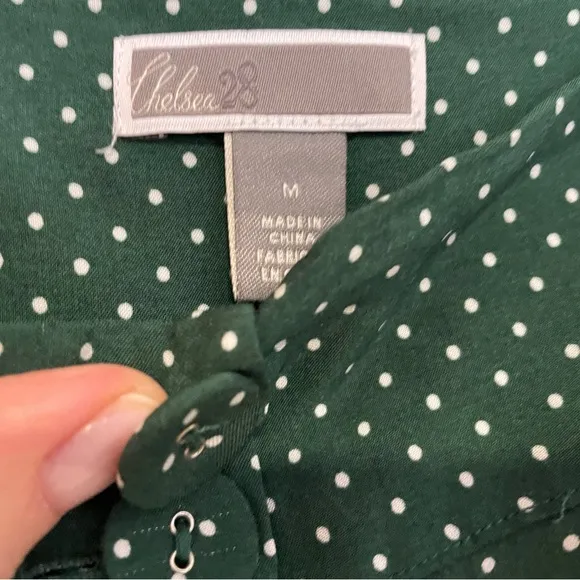 Chelsea 28 Print Midi Skirt Medium Green Eden Dots. Size Medium.