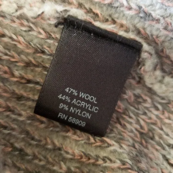 Chelsea &amp; Violet Wool Sweater