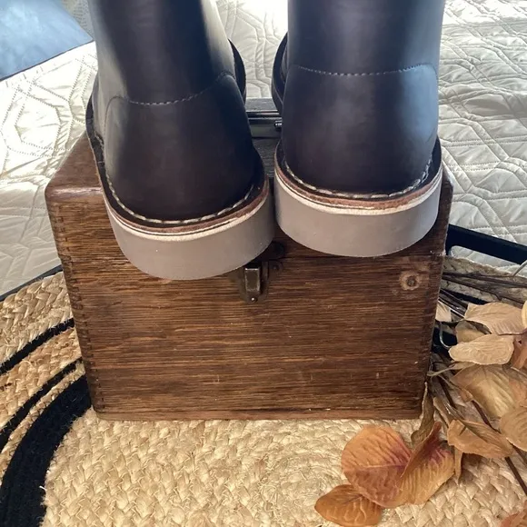 Clarks' Classic Chukka Bushacre 3 Boot