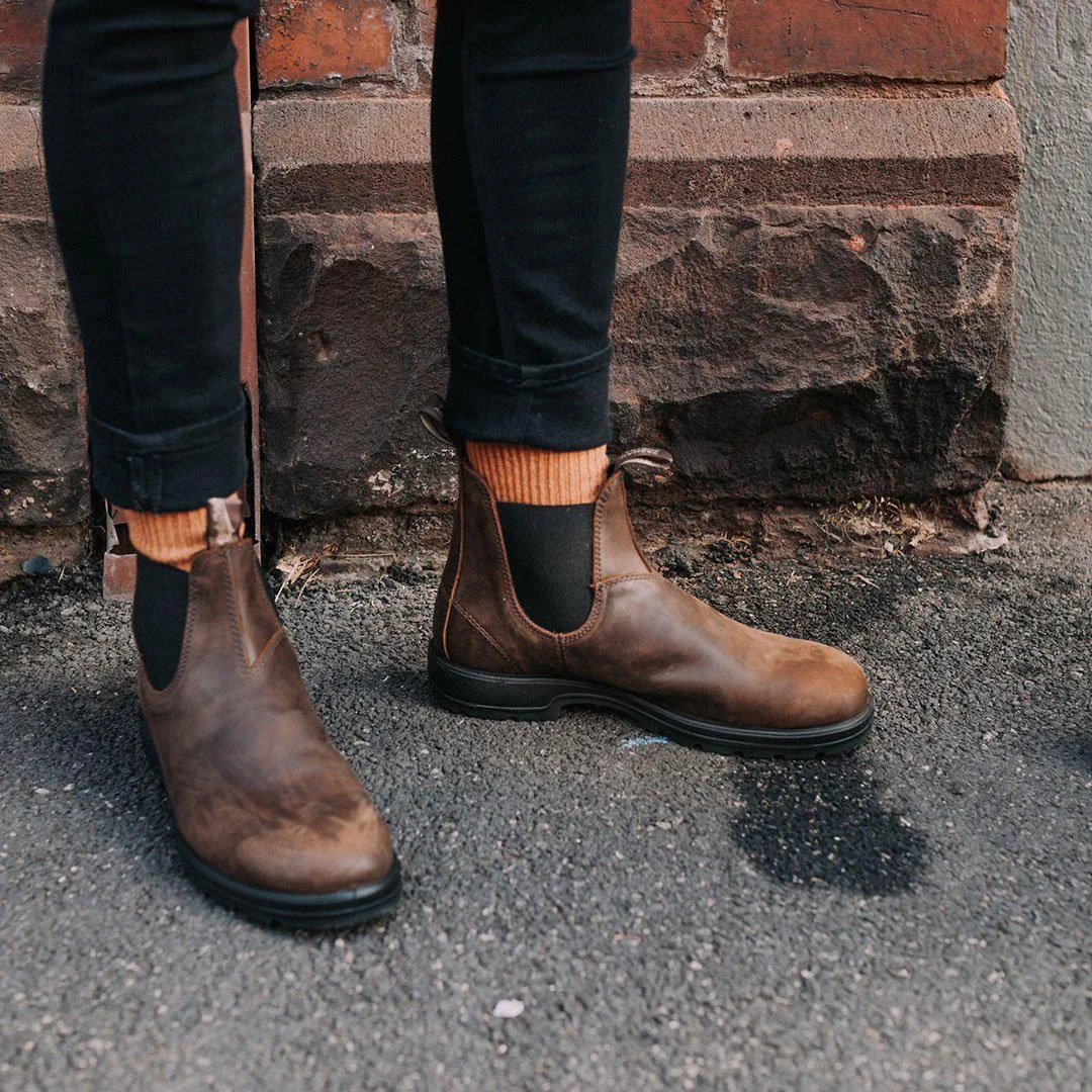 CLASSIC ROUND TOE
