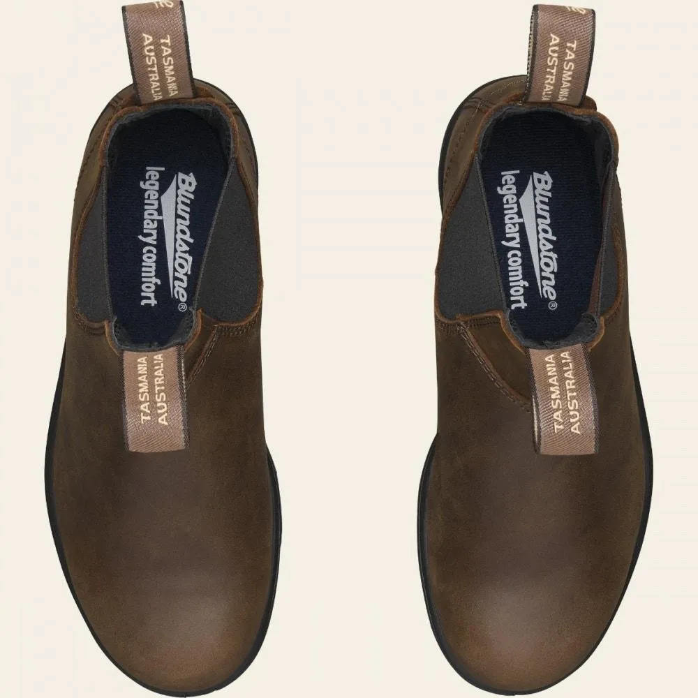 CLASSIC ROUND TOE