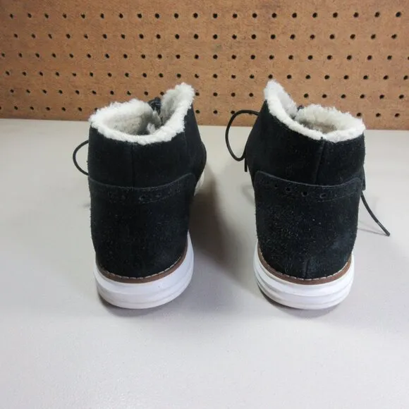 Cole Haan womens black suede sherpa lined chukka boots 8.5 C w04129