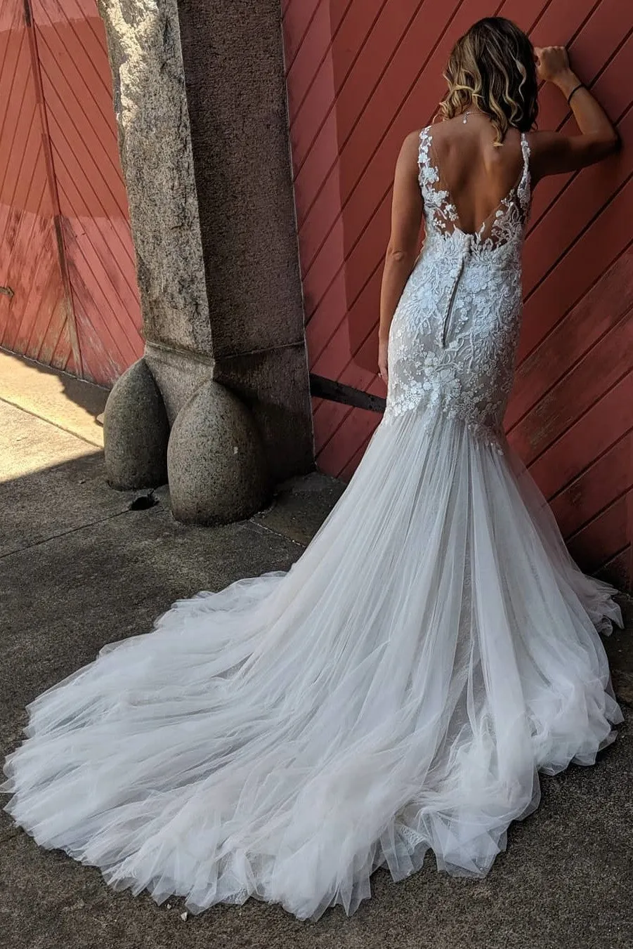 Elegant Mermaid Wedding Dresses with Long Trains Wedding Dress Custom Made Wedding Gown Bridal Gown OHD178