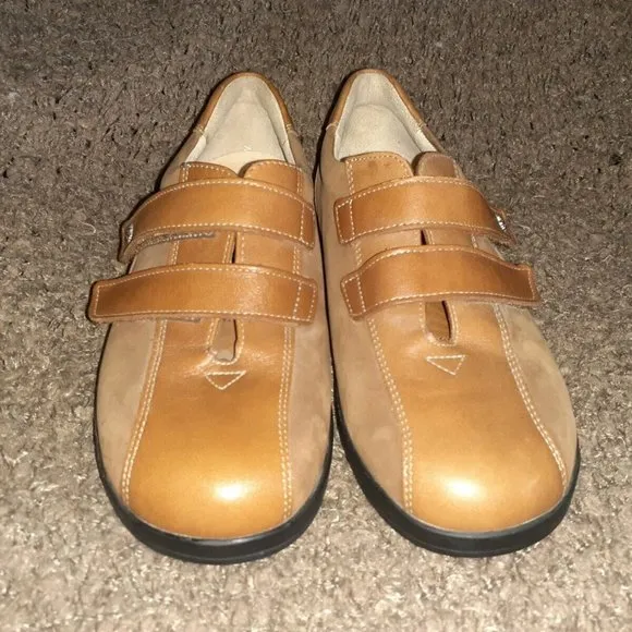 FINN COMFORT-Tan Brown Leather/Nubuck Double Strap Walking Shoes-Near Mint