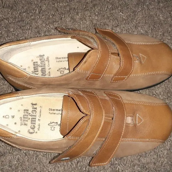 FINN COMFORT-Tan Brown Leather/Nubuck Double Strap Walking Shoes-Near Mint