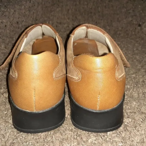 FINN COMFORT-Tan Brown Leather/Nubuck Double Strap Walking Shoes-Near Mint