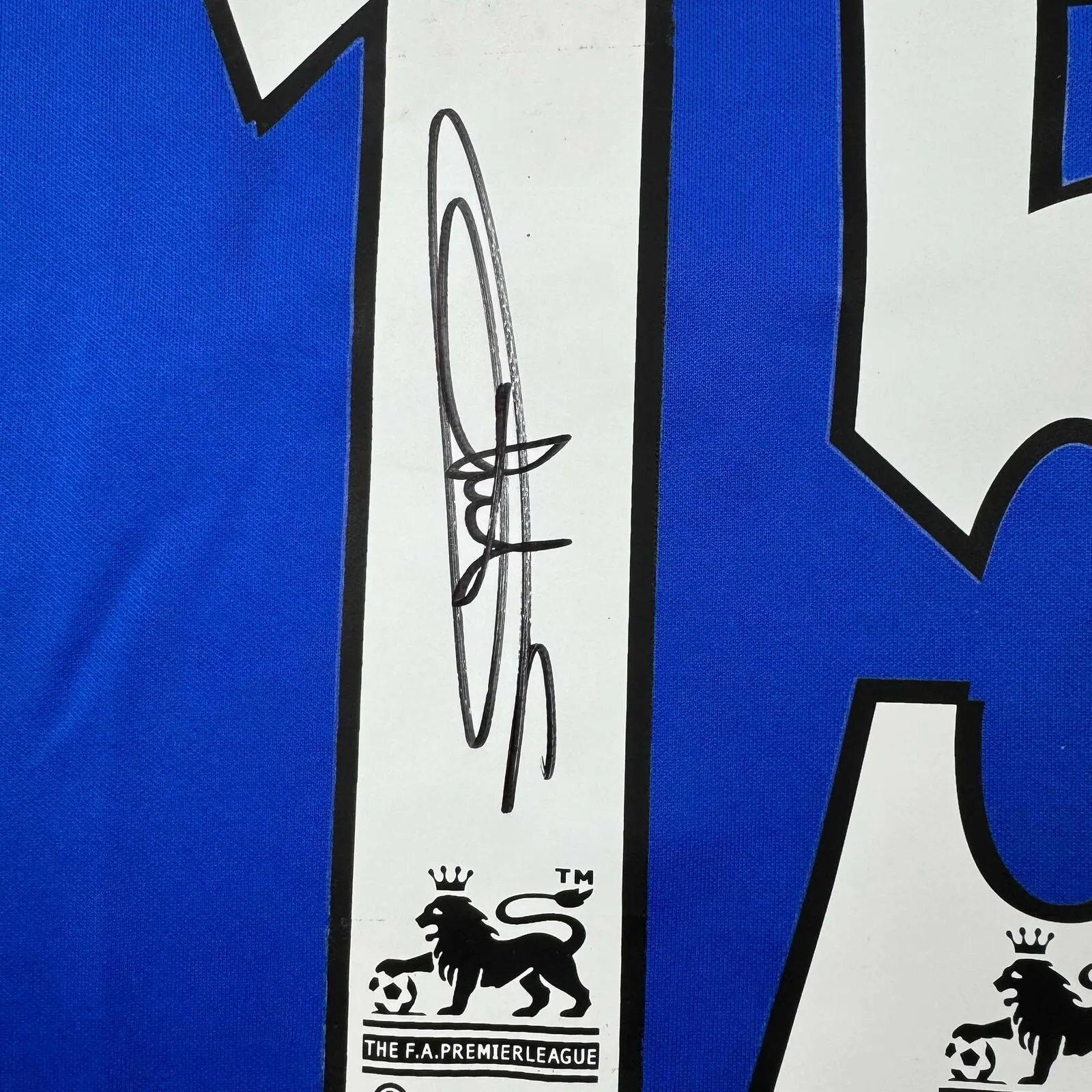 Framed Autographed/Signed Didier Drogba #15 35x39 Chelsea FC Blue Jersey BAS COA