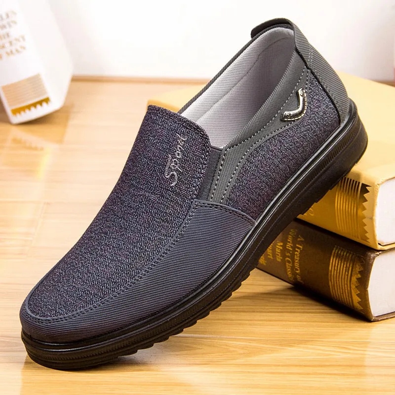 Franklin - Slip-resistant shoes for older men - Confidence with every step