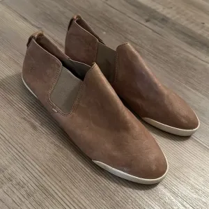 Frye - Distressed Leather Melanie Chelsea Sneaker Bootie