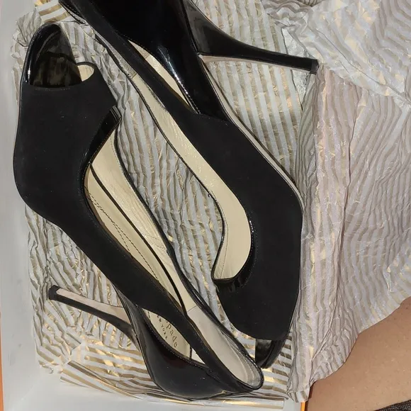 💕HP💕Kate Spade CARMEN Patent Leather/Suede Peep Toe Heels💕Size 10