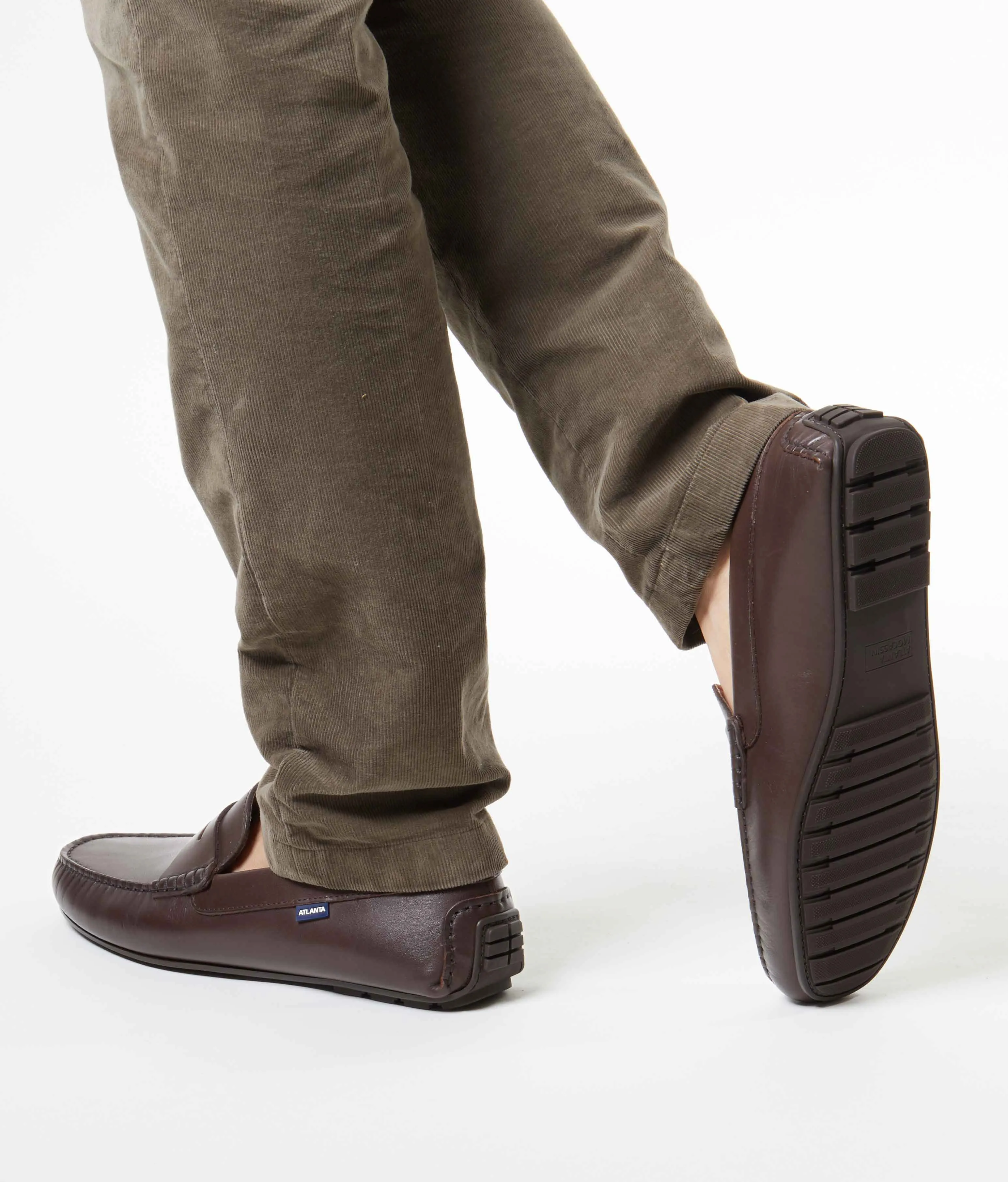 Loafers City - pele castanha escura