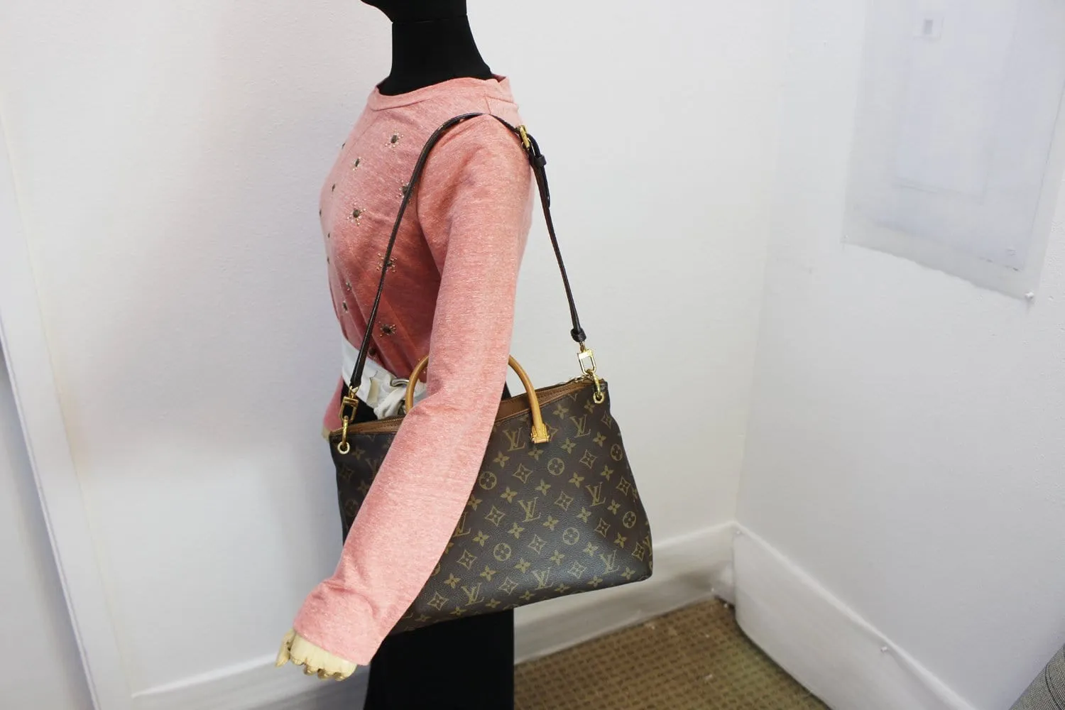 LOUIS VUITTON Havane Monogram Canvas Pallas 2Way Shoulder Bag