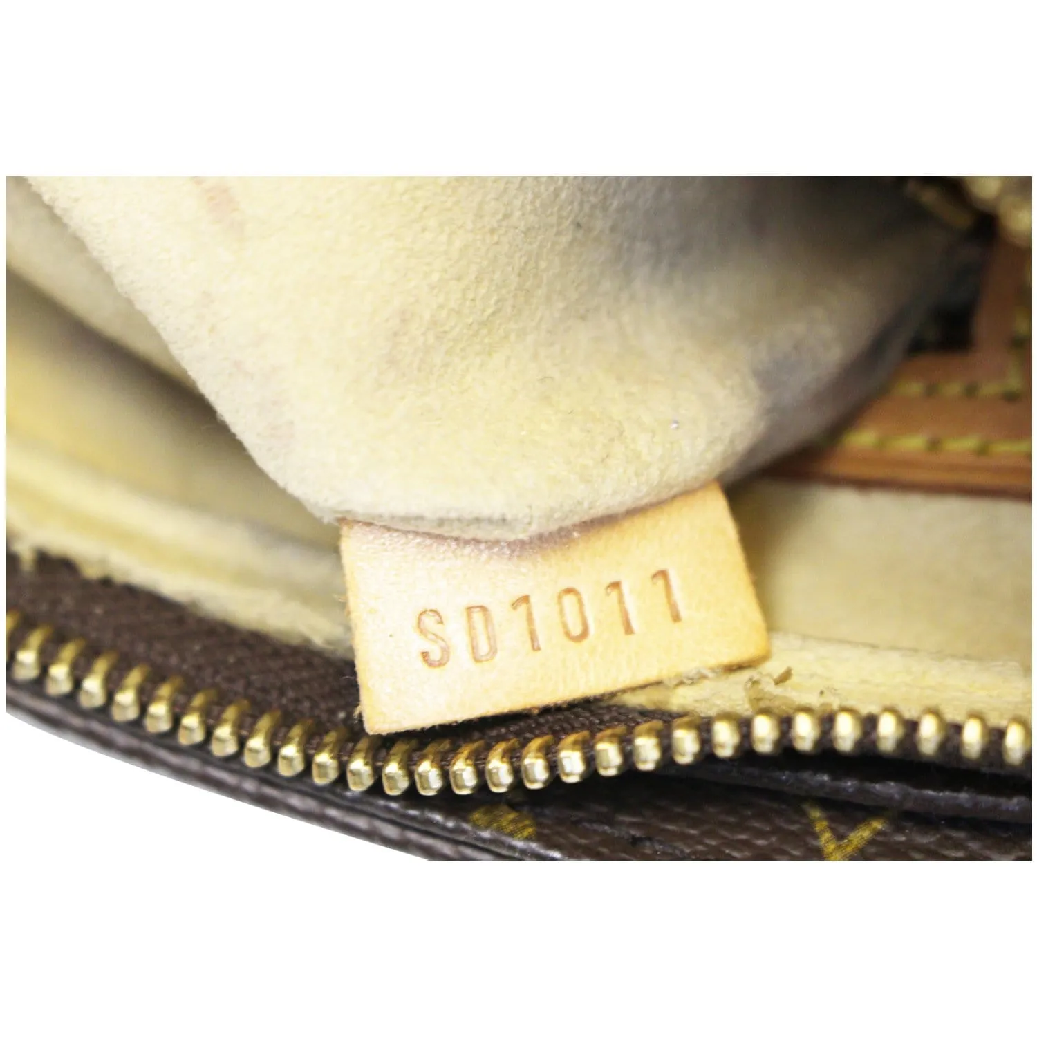 LOUIS VUITTON Looping MM Monogram Canvas Shoulder Bag Brown