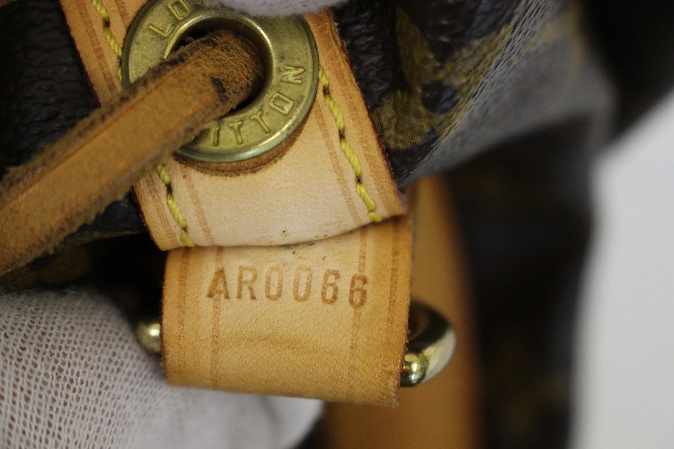 LOUIS VUITTON Monogram Canvas Noe Large Shoulder Bag