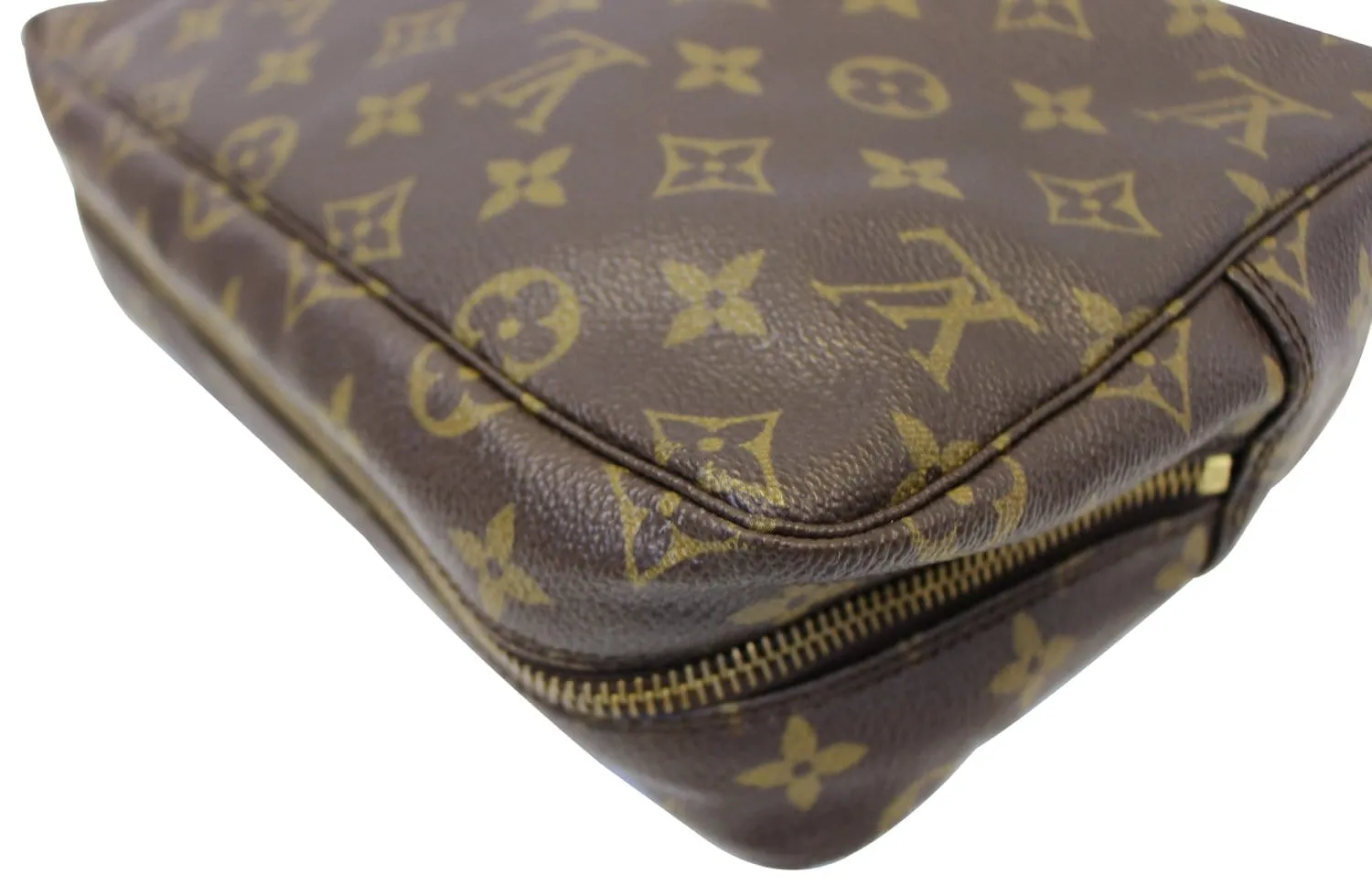 LOUIS VUITTON Monogram Canvas Trousse Toilette 28 Clutch