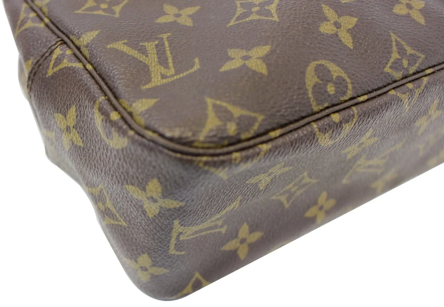 LOUIS VUITTON Monogram Canvas Trousse Toilette 28 Clutch