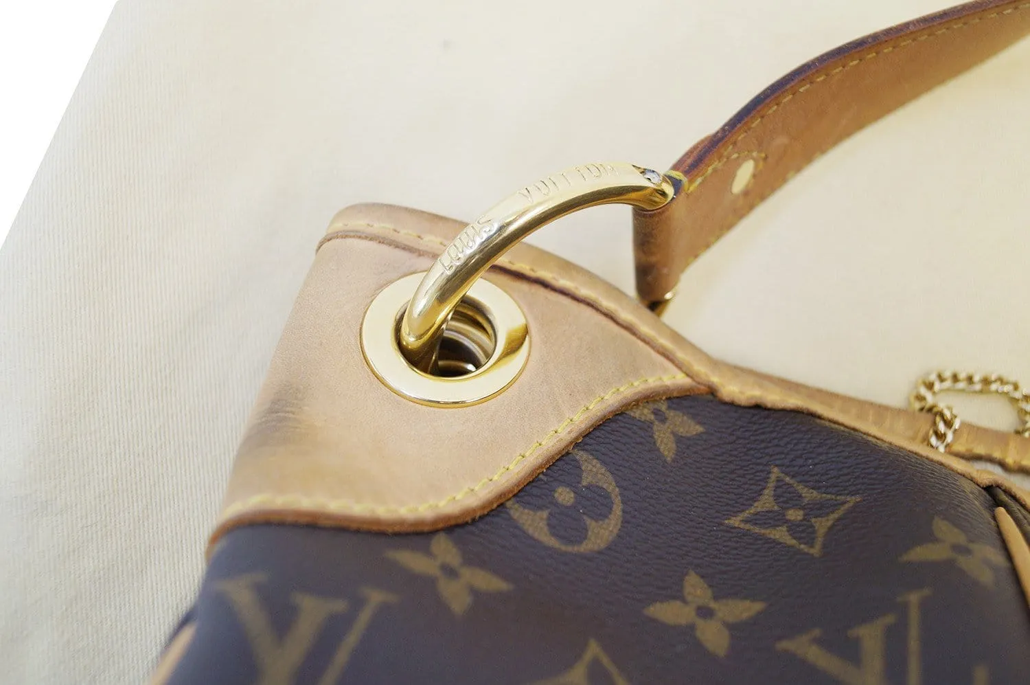 LOUIS VUITTON Monogram Galliera GM Shoulder Tote Handbag