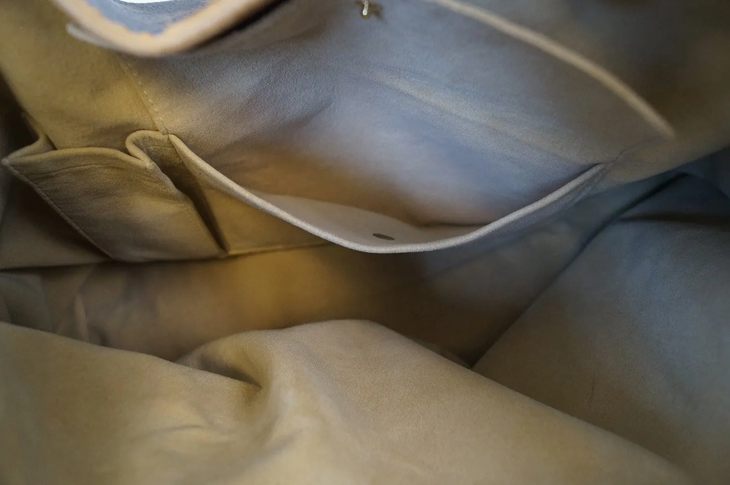 LOUIS VUITTON Monogram Galliera GM Shoulder Tote Handbag