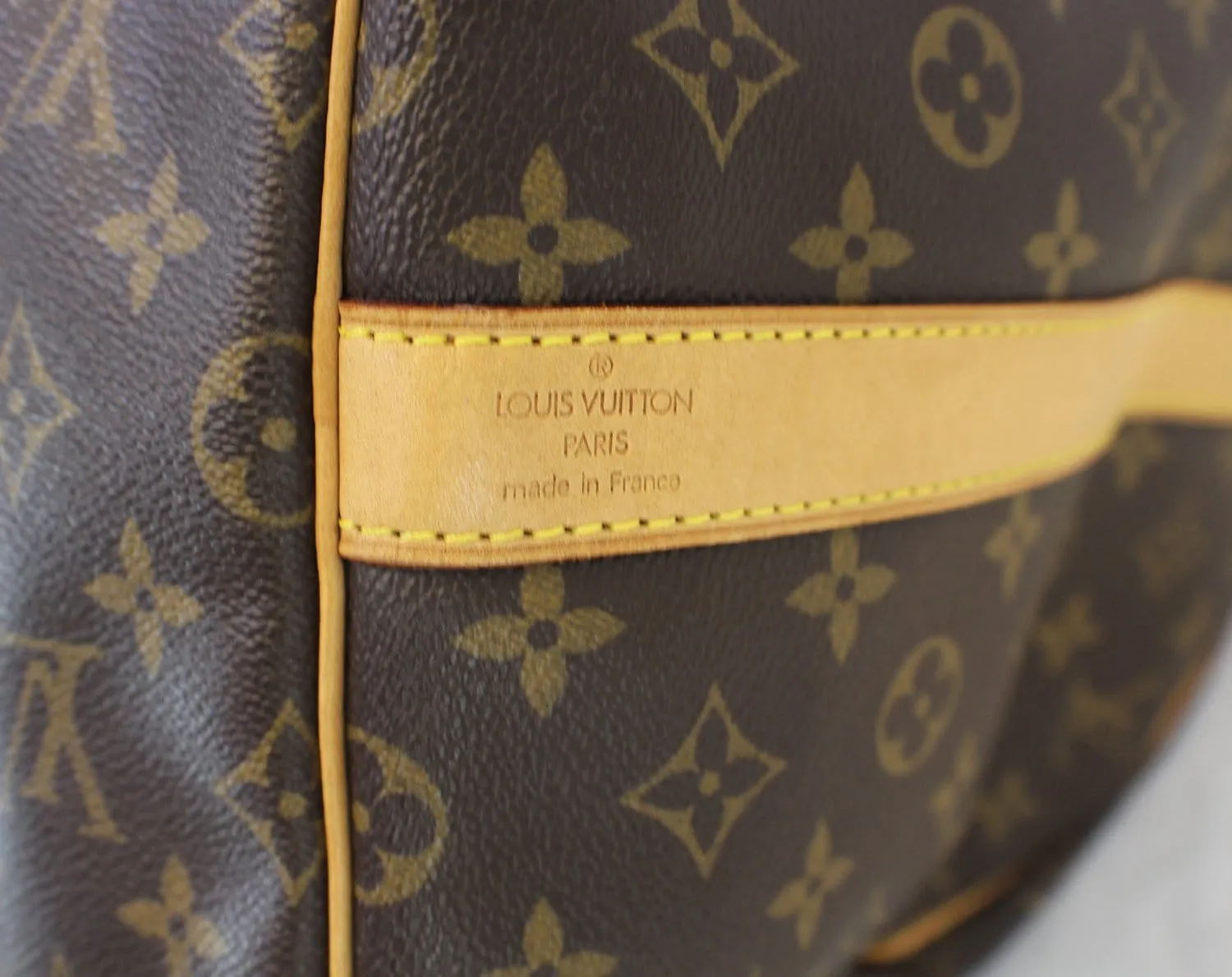 LOUIS VUITTON Monogram Keepall 55 Bandouliere Boston Bag