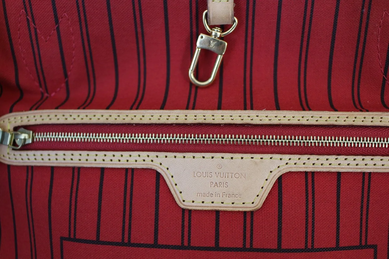LOUIS VUITTON Monogram Neverfull MM Shoulder Bag Red
