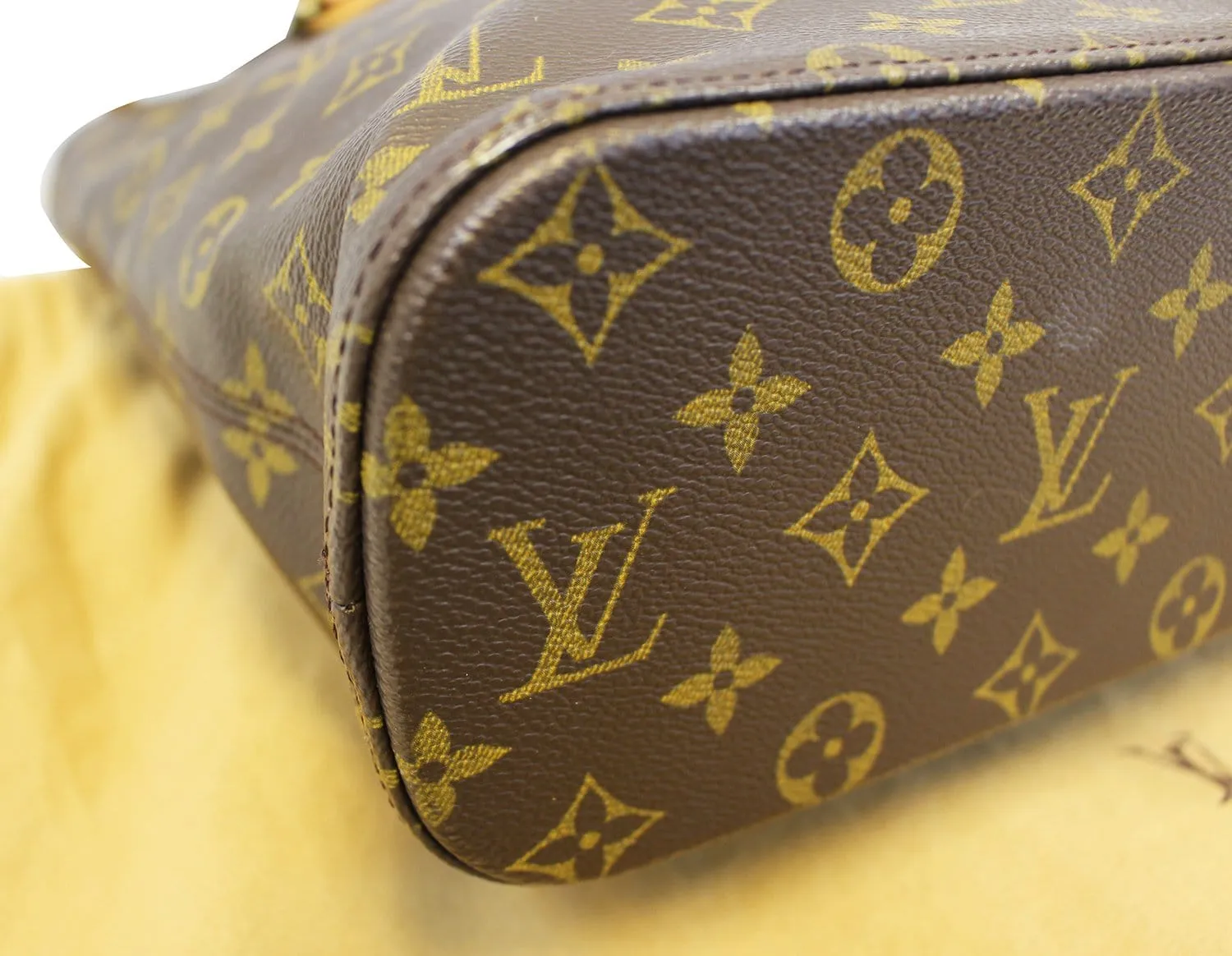 LOUIS VUITTON Monogram Vavin GM Shoulder Bag