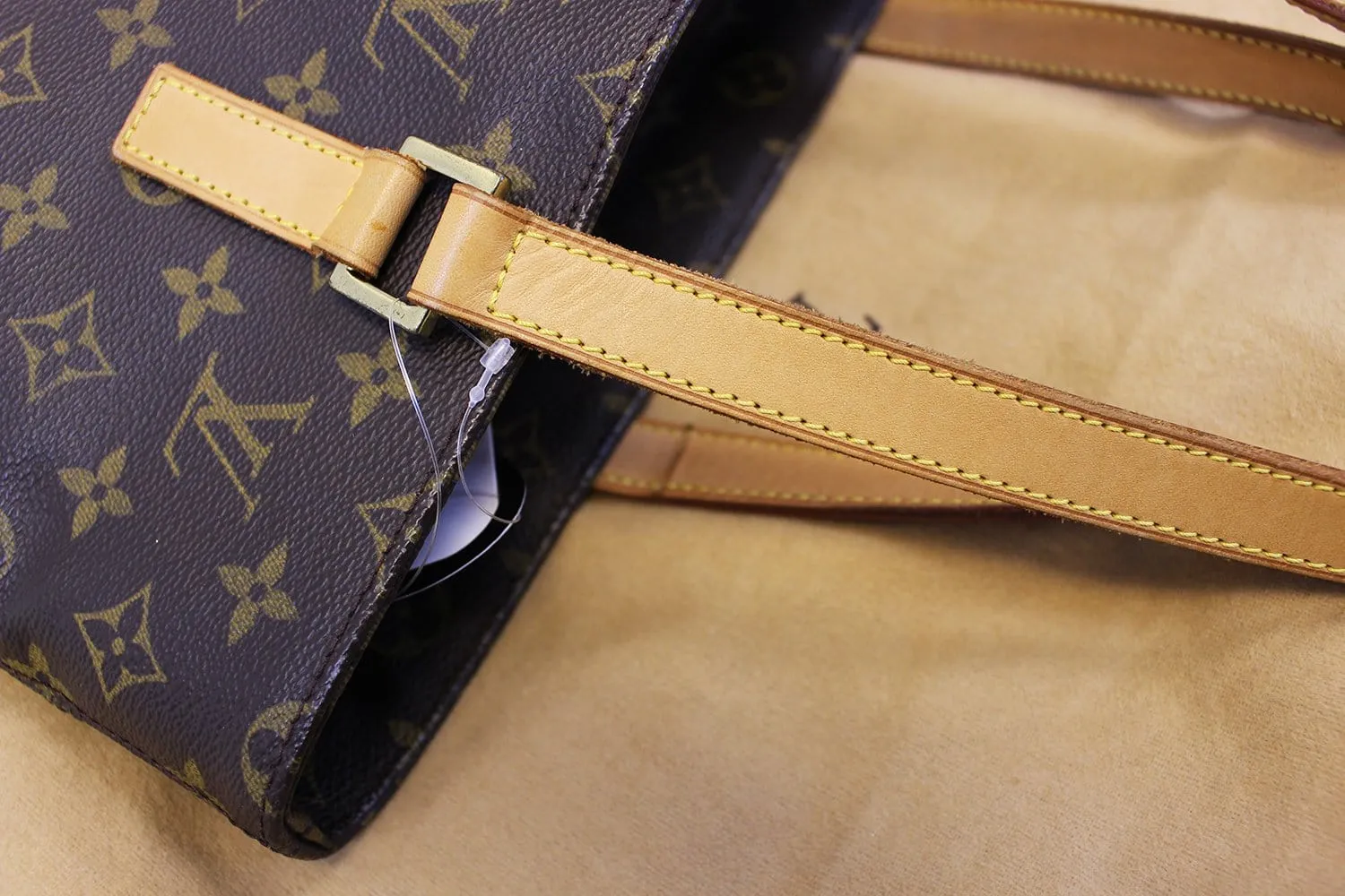 LOUIS VUITTON Monogram Vavin GM Shoulder Bag