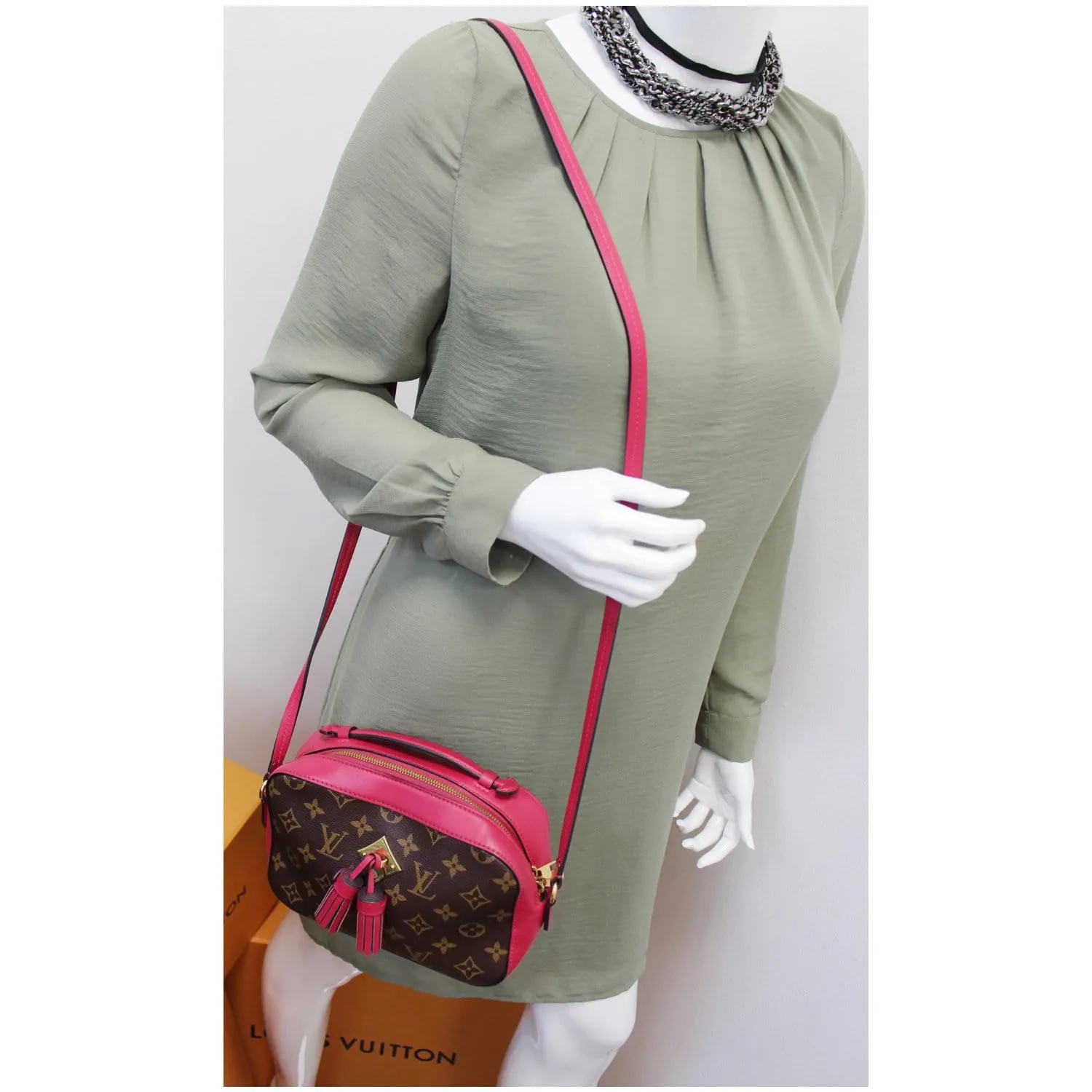 LOUIS VUITTON Saintonge Monogram Canvas Shoulder Bag Freesia