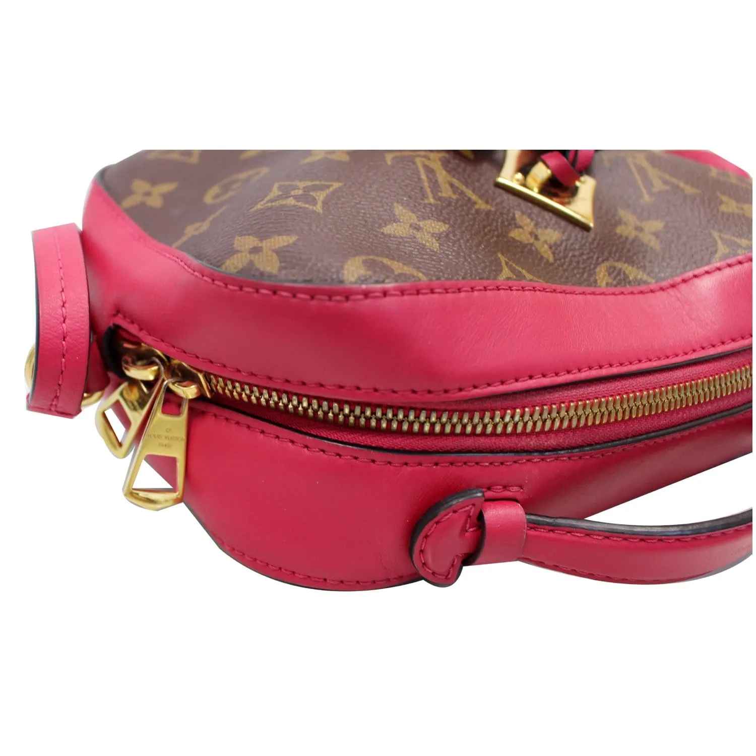 LOUIS VUITTON Saintonge Monogram Canvas Shoulder Bag Freesia