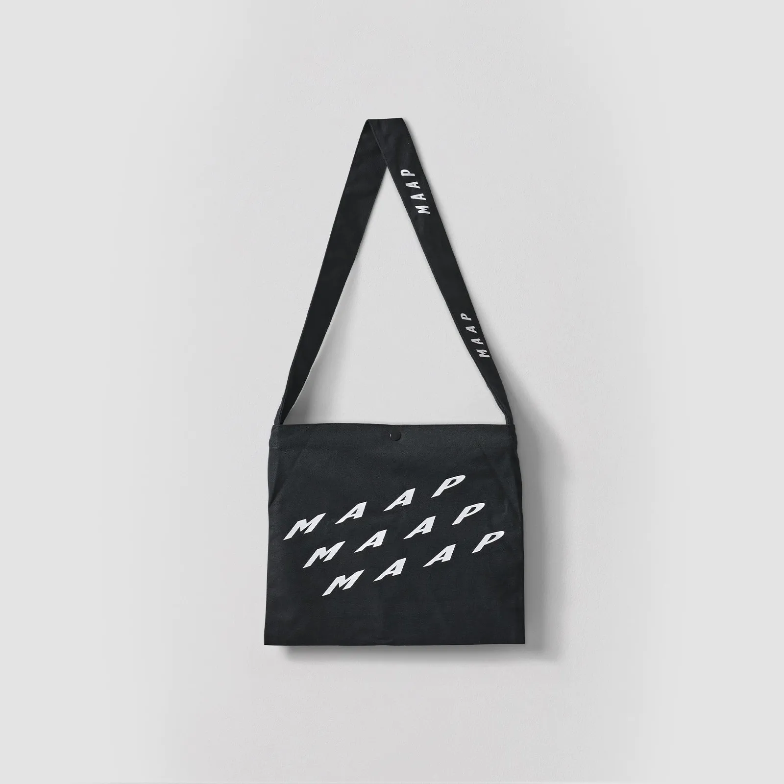 MAAP Evade Musette - Black