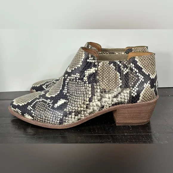 Madewell Sonia Low Leather Snakeskin Chelsea Boot Size 10