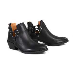 MBL9443 Women's 'Sleek' Black Leather Harness Ring Shoe