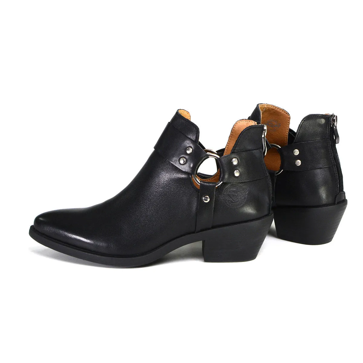 MBL9443 Women's 'Sleek' Black Leather Harness Ring Shoe