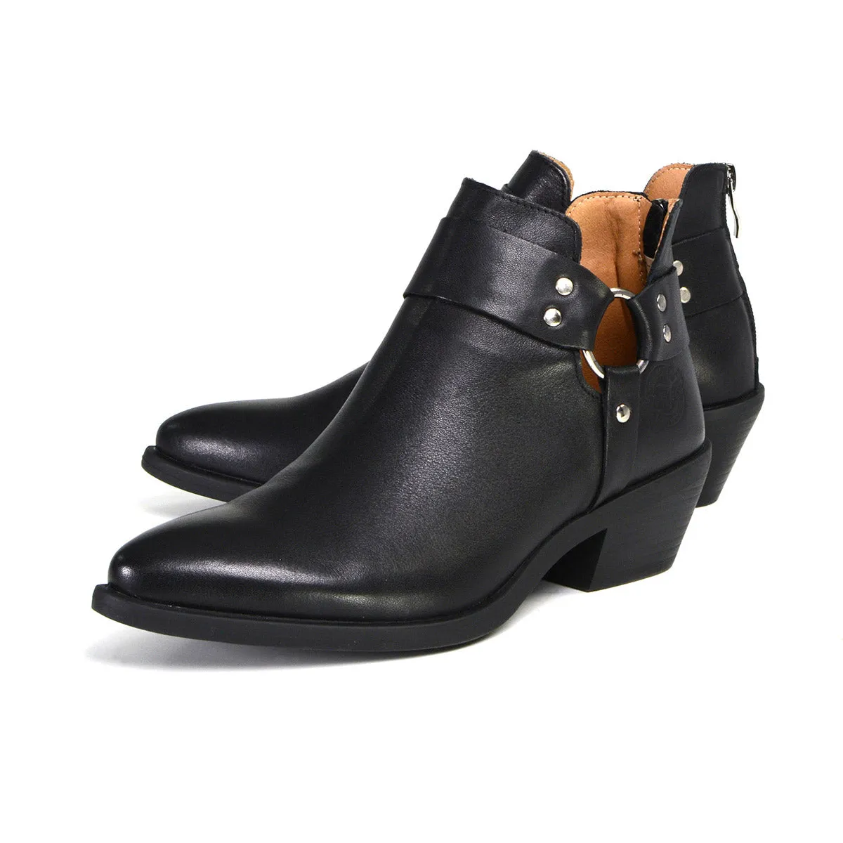 MBL9443 Women's 'Sleek' Black Leather Harness Ring Shoe