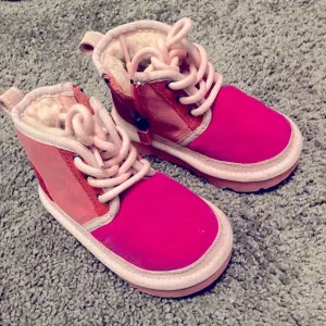 Multi Pink Chukka Ugg