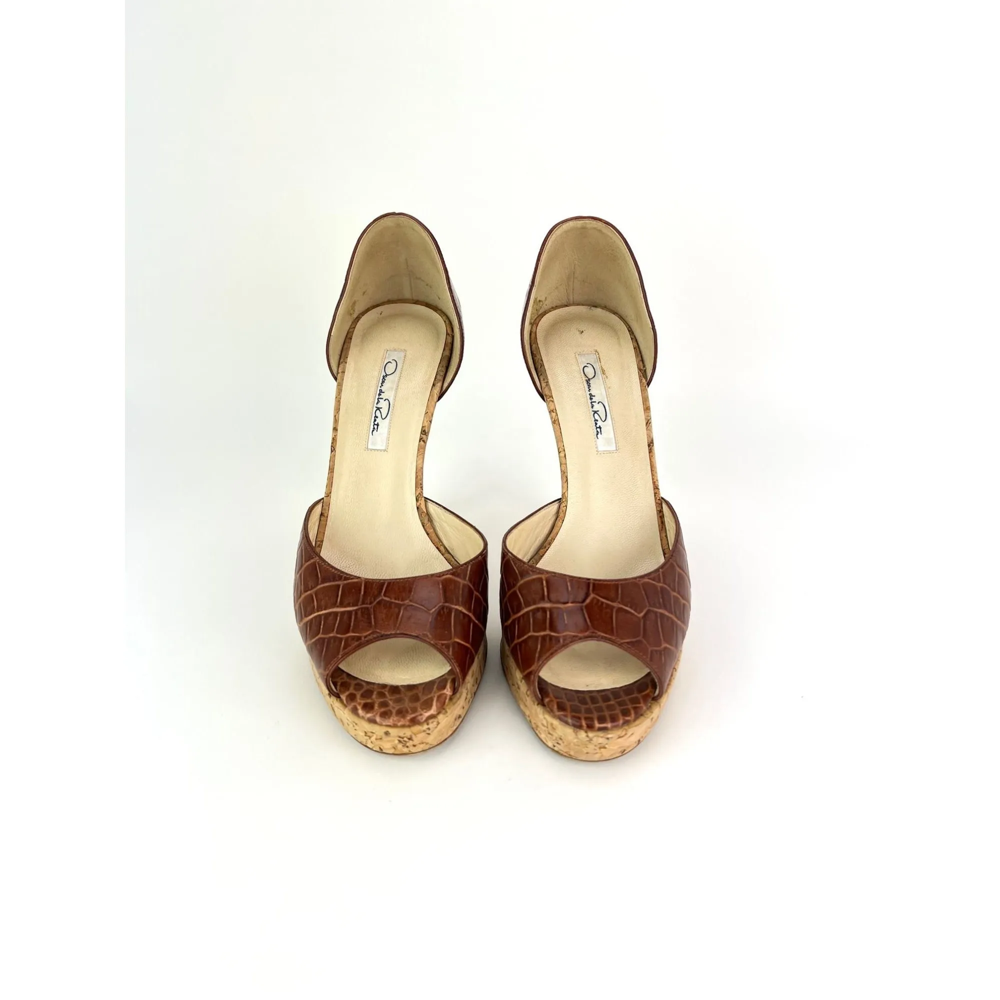 Oscar de la Renta Peep Toe Crocodile Cork Heel Shoe
