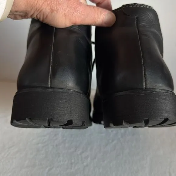 Panama Jack chukka boots