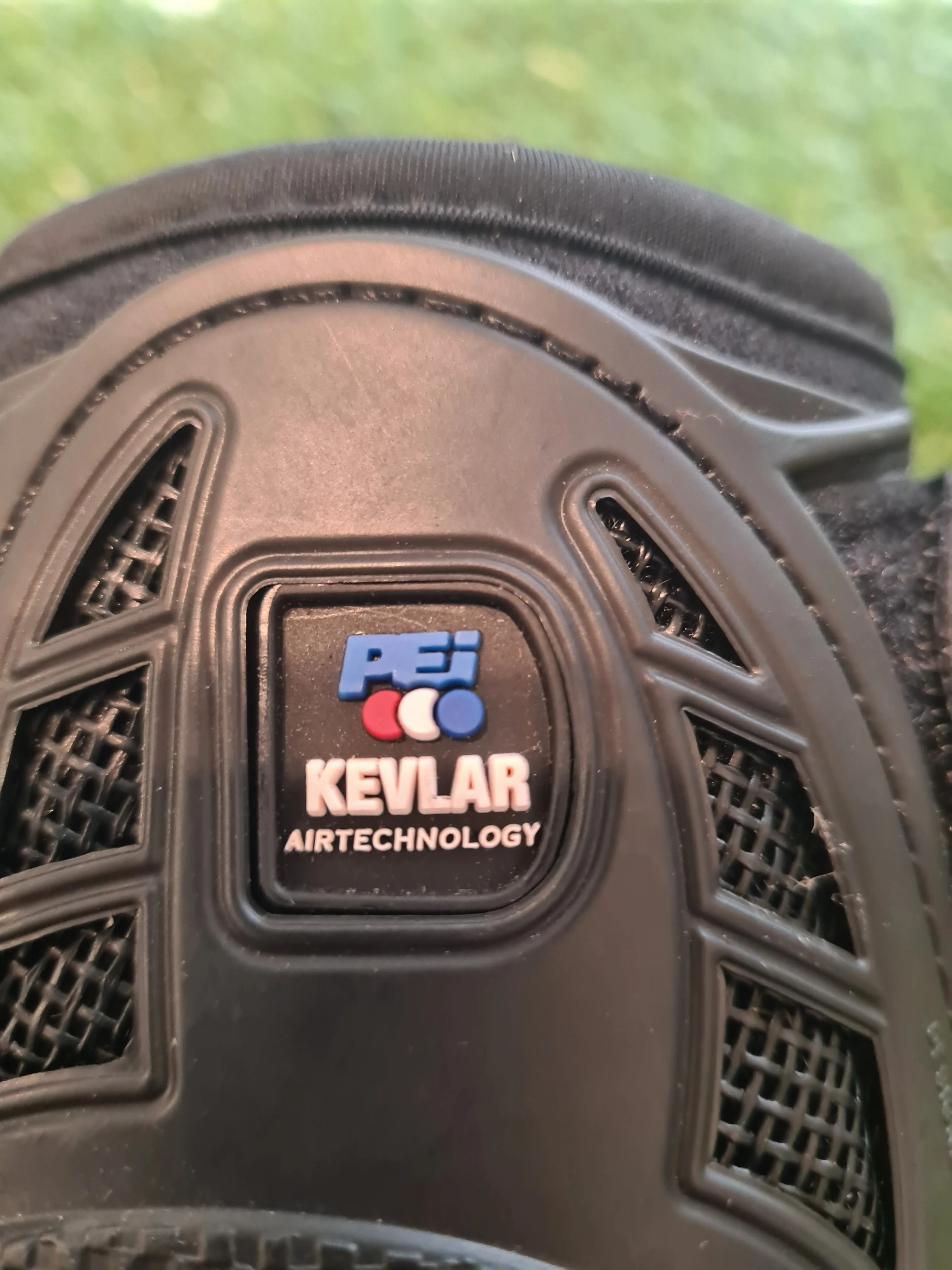 Pony size Premier Equine Black fetlock boots FREE POSTAGE  🟢