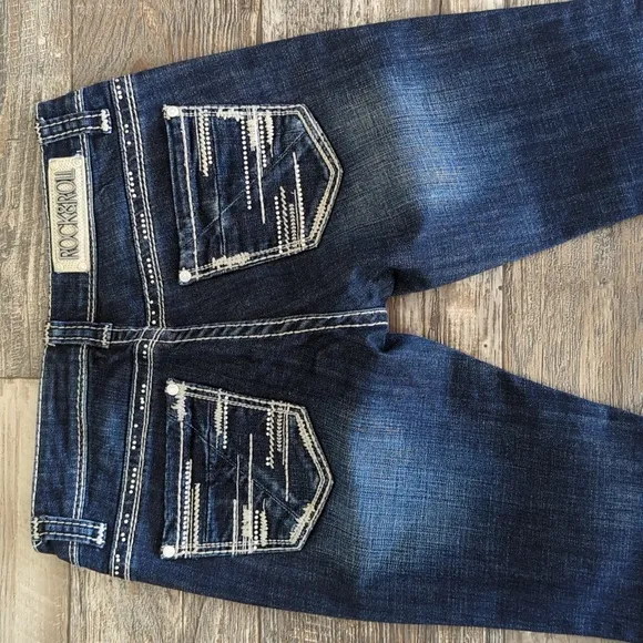 ROCK &amp; ROLL Cowgirl &quot;Rival Low Rise&quot; bootcut denim rodeo jeans 26x32L like new
