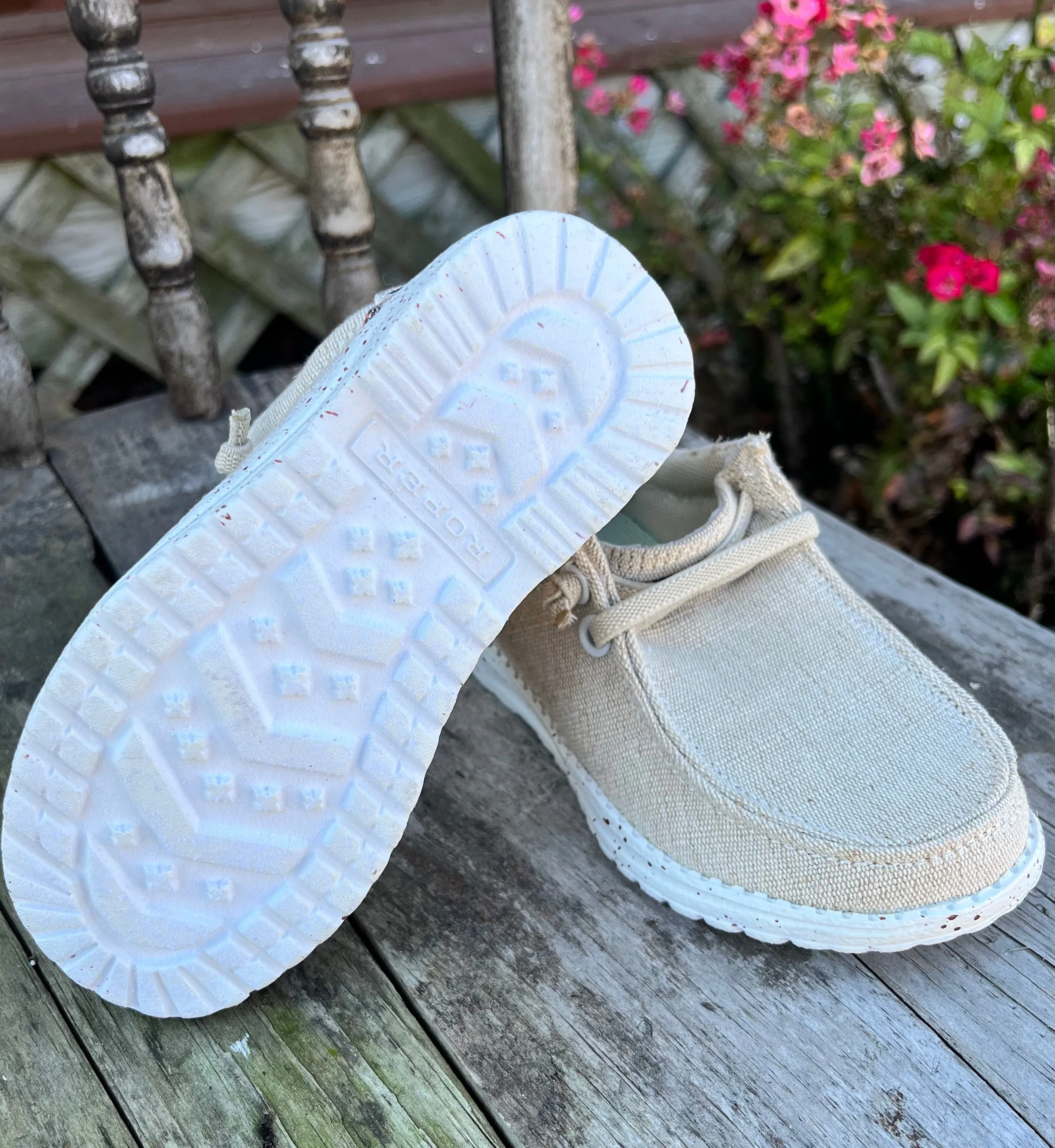 Roper Children/Youth Hang Loose Tan Canvas Slip On Laced Shoe 1793-3012