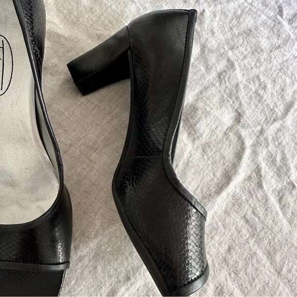 Talbots Black Leather Peep Toe Heels 7.5B